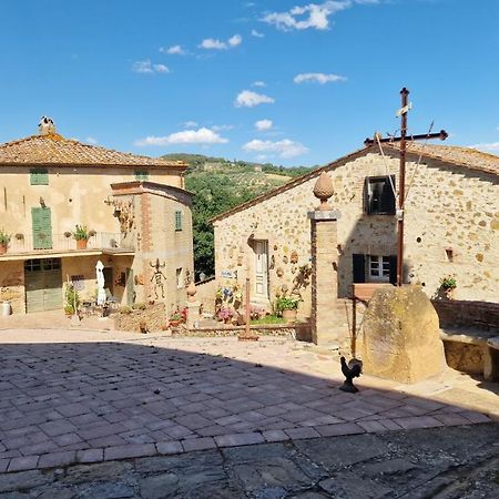 La Romita Ospitalita Rurale Familiare Villa Montisi Exterior photo