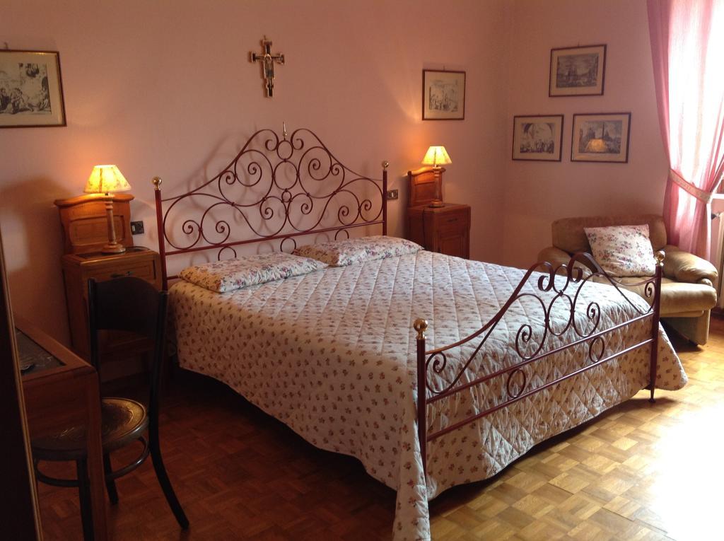 La Romita Ospitalita Rurale Familiare Villa Montisi Room photo