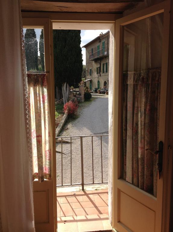La Romita Ospitalita Rurale Familiare Villa Montisi Room photo