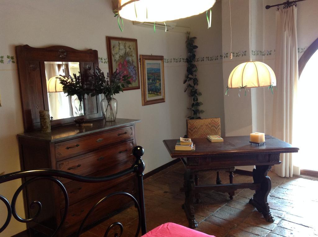 La Romita Ospitalita Rurale Familiare Villa Montisi Room photo
