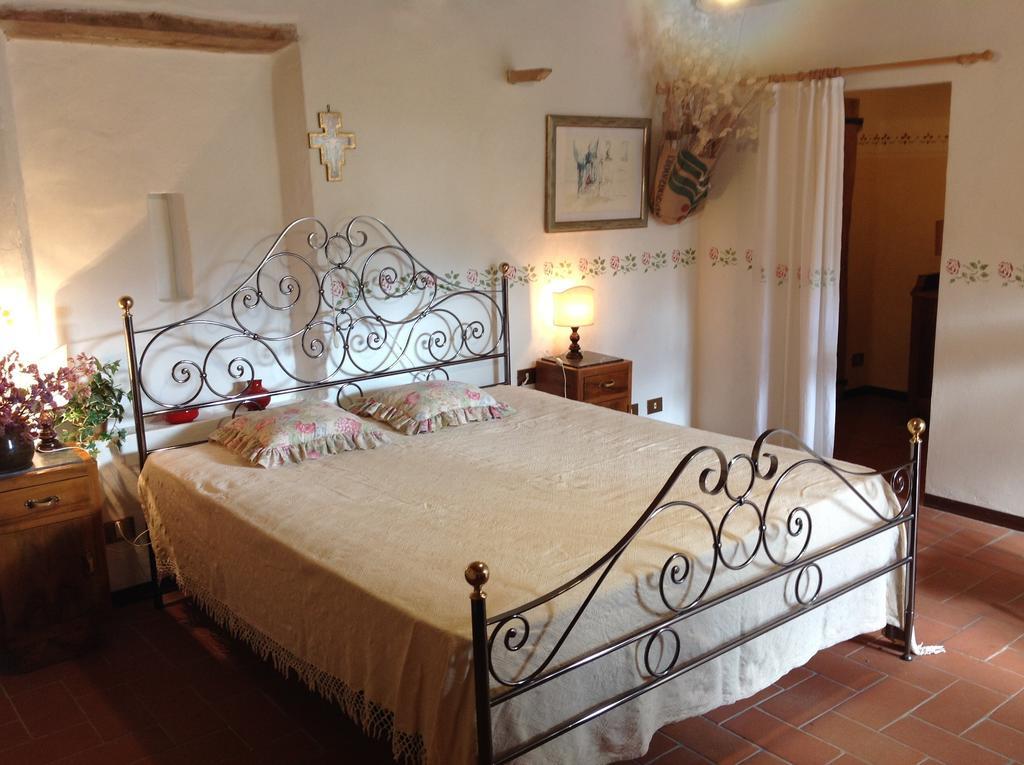 La Romita Ospitalita Rurale Familiare Villa Montisi Room photo