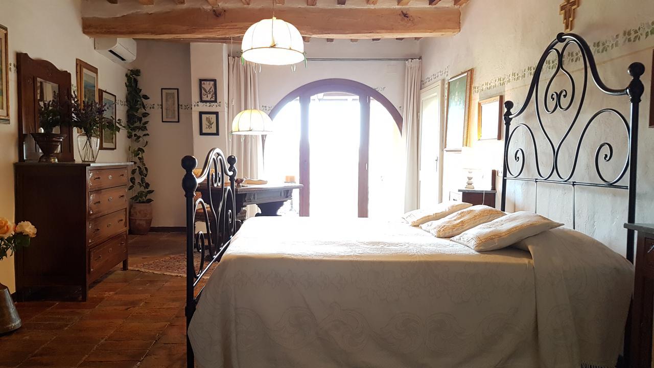 La Romita Ospitalita Rurale Familiare Villa Montisi Exterior photo